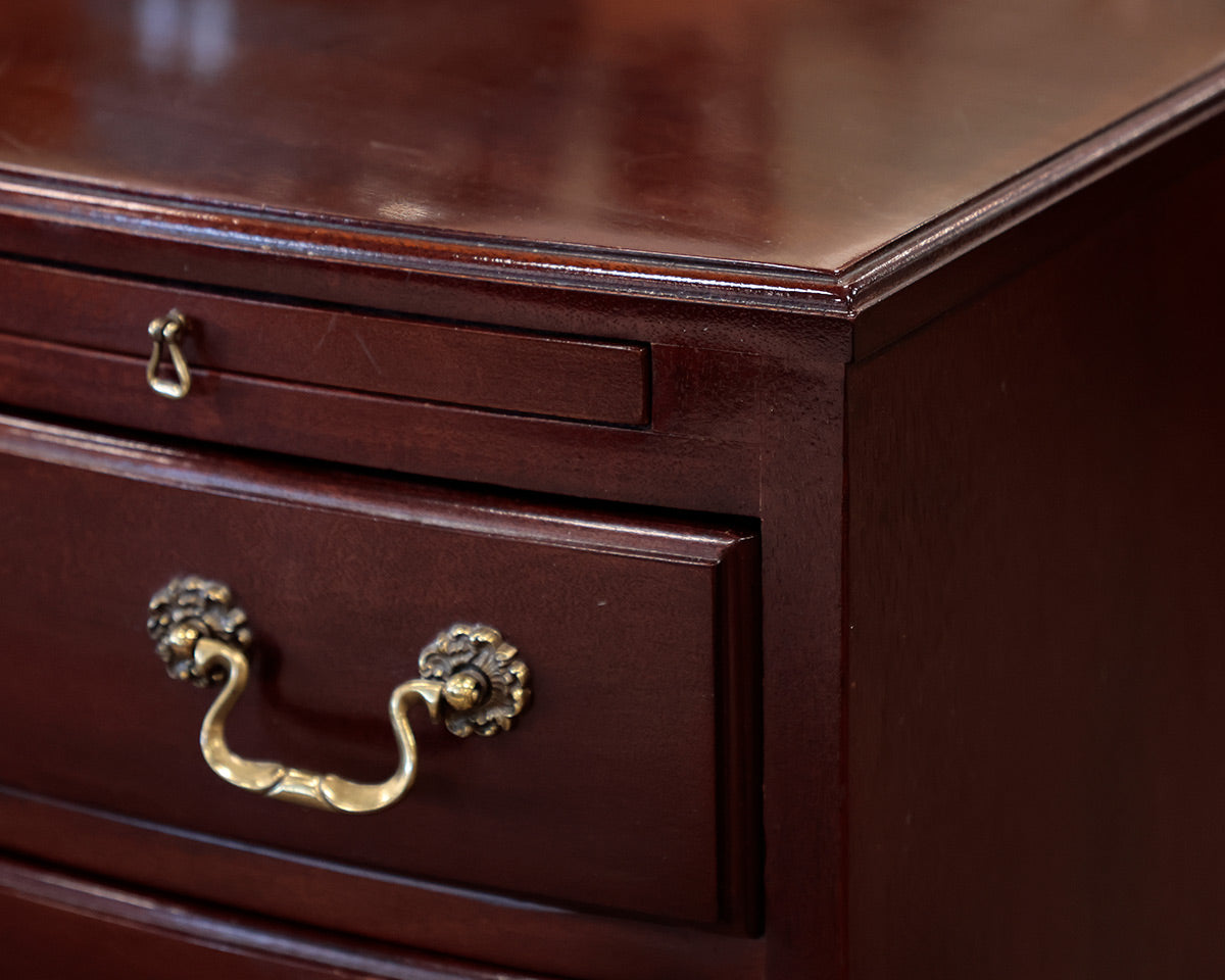Pair Of Lexington Furniture Mahogany Nightstands
