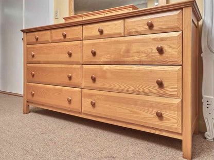 Vermont Tubbs Oak 10 Drawer 3 Drawer Glove Box  Dresser & Mirror