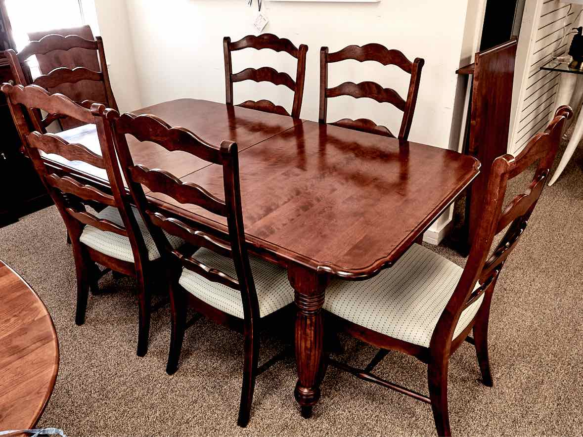 Nichols & Stone Cherry Dining Table & Set of 6 Ladderback Chairs