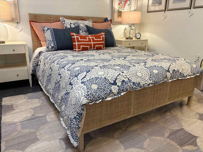 Four Hands 'Sydney' Queen Bed