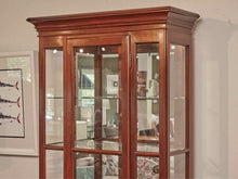 Ethan Allen  Mahogany 3 Glass Shelf Display Cabinet