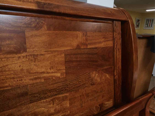 Klaussner Queen Cherry Sleigh Bed