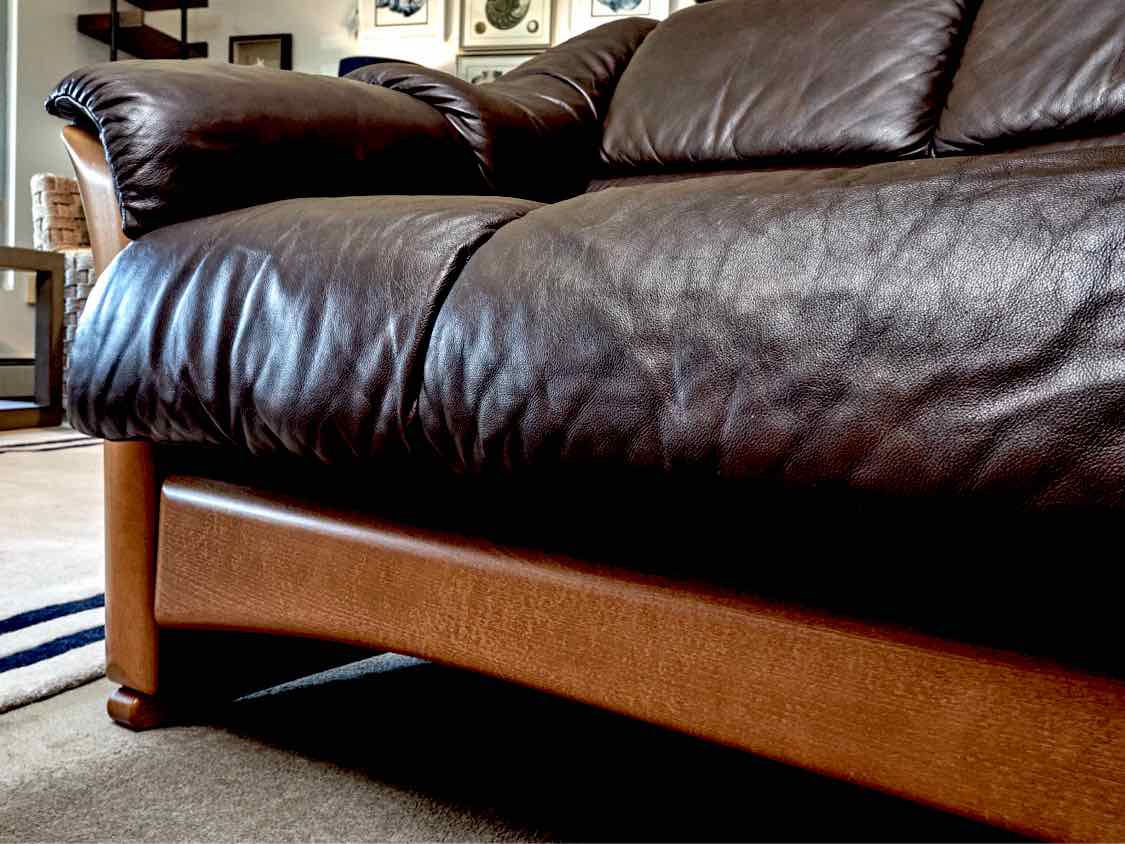 Ekornes Stressless 'Olso Chocolate Brown  Leather  Loveseat