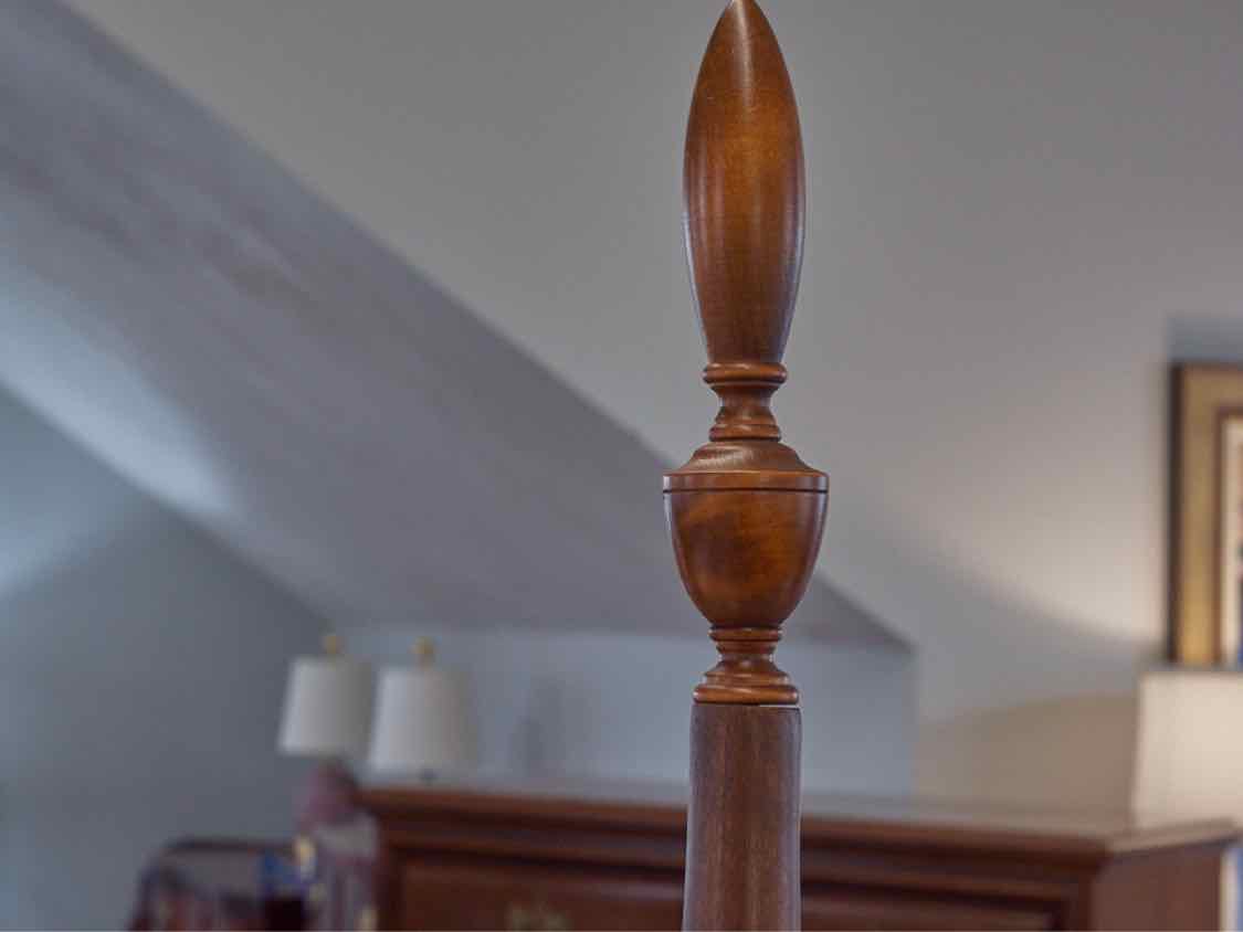 Eldred Wheeler Queen Bed