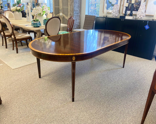 Stickley Monroe Place Mahognay Hepplewhite (4586)Oval  Dining Table