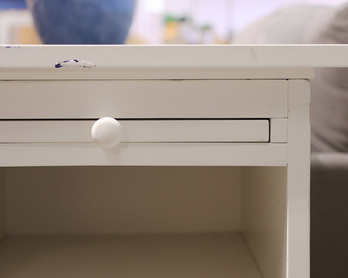Pottery Barn White Corner Desk. 2 Pullout Shelves/2 Drawers