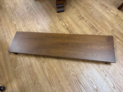 Keystone 'Verona' Round Dining Table