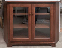 Old Country Store 'Kingston' Corner Media  Console
