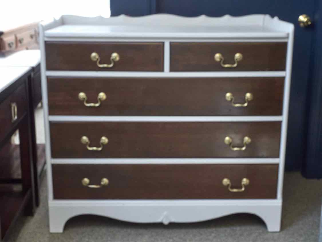 Arctic Finish 5 Dark Cherry Drawer Dresser with Back Splash