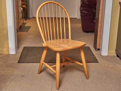 Eastern Butcher Block  Trestle  Base Table &5 Oak Windsor  Chair Set