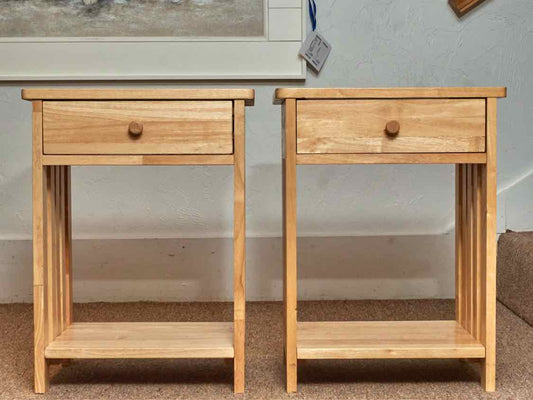Pair Of Mission Style  Natural Maple 1 Drawer& Shelf Nightstands