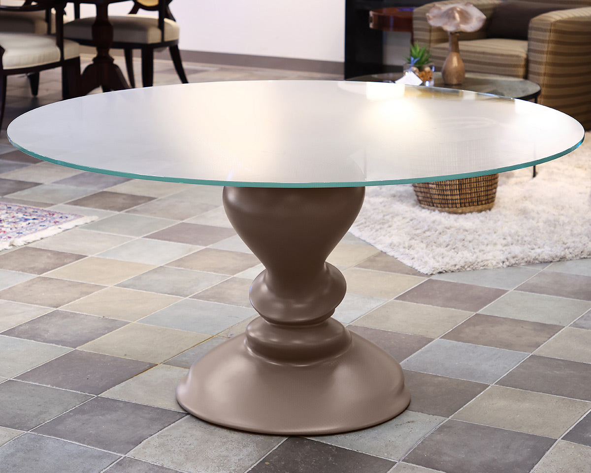 Roche Bobois Sismic Round Dining Table With (4) Arum Chairs