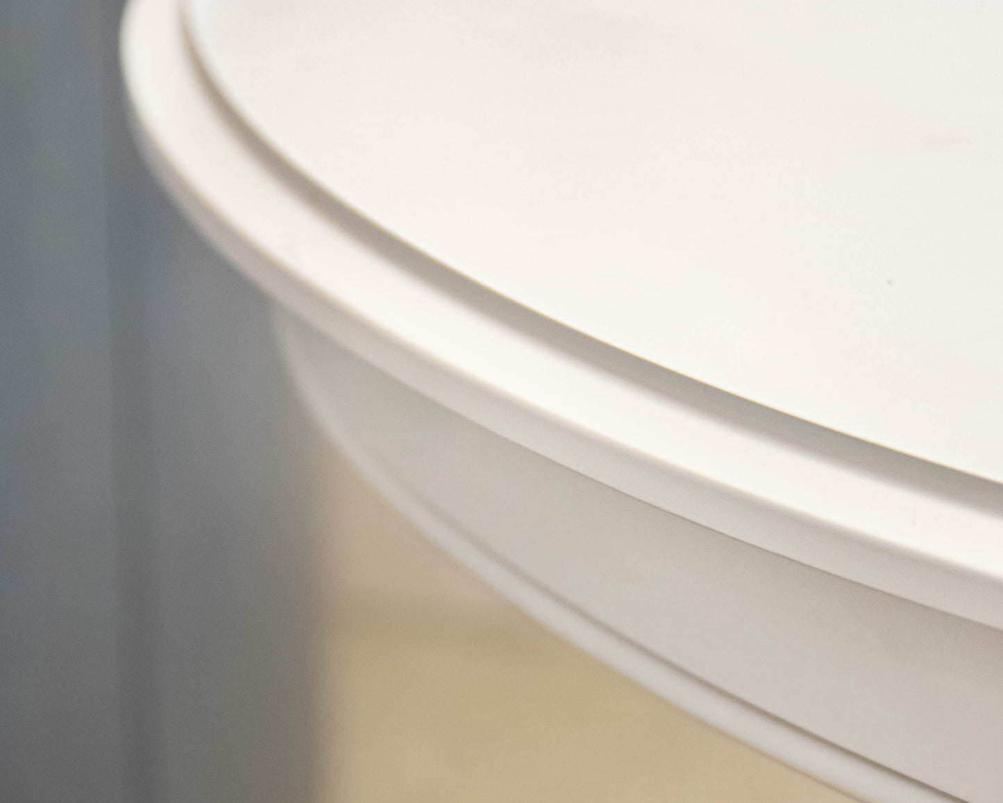 Gat Creek Maitland Pedestal 54" Round Table in Classic Snowdrift Finish