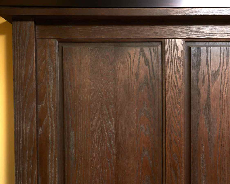 Vaughan Bassett 'Artisan & Post' Dark Oak  Cool Rustic  4 Panel  King Bed