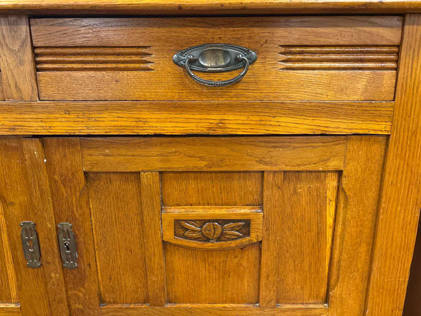 Nouveau-Style 2-Door Console