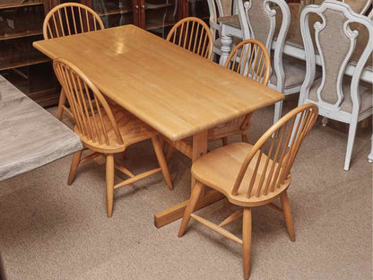 Eastern Butcher Block  Trestle  Base Table &5 Oak Windsor  Chair Set