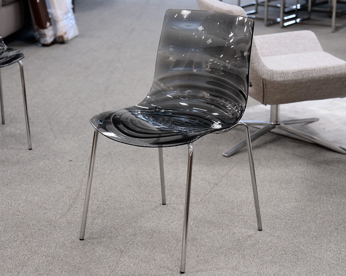 Calligaris Set of 10 'L'Eau' Dining Chairs