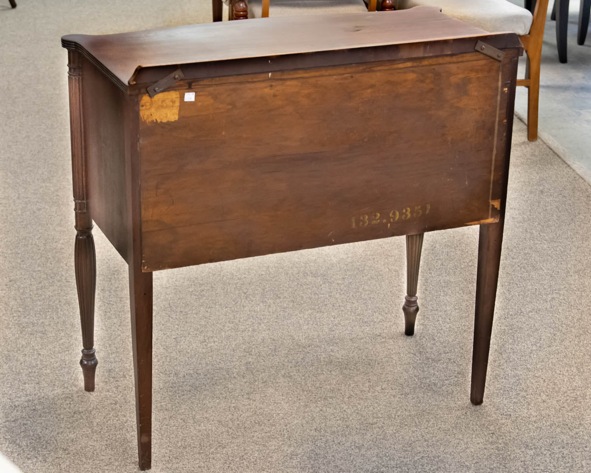 Small Flame Mahogany Server W/ Backsplash