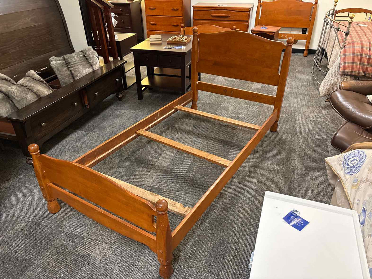 French & Heald Co. Rock Maple Twin Beds