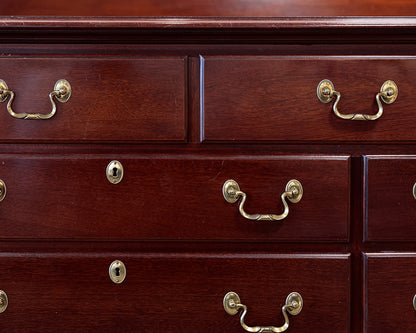 Lexington Furniture Mahogany 9 Drawer Dresser