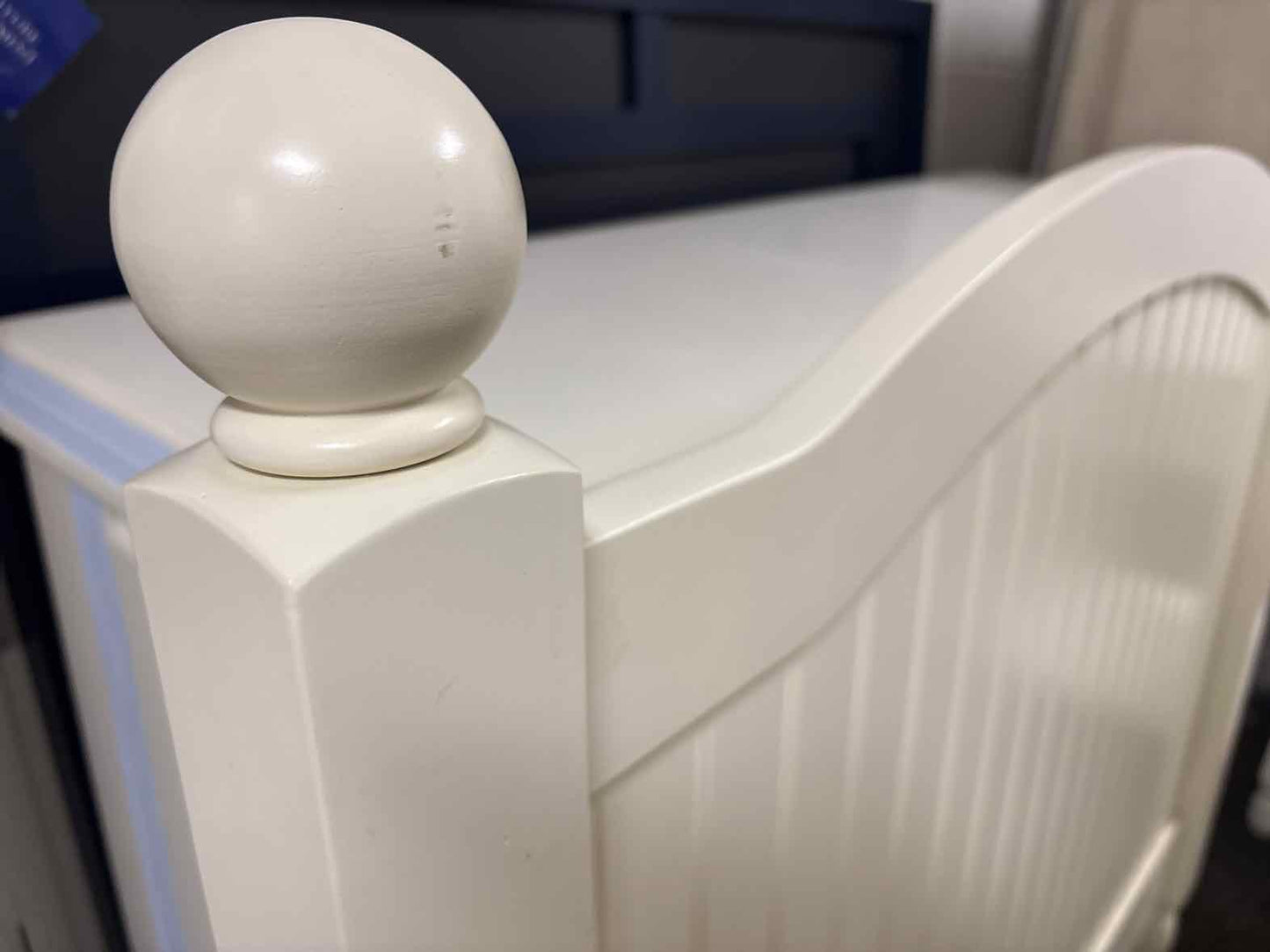 Pottery Barn Kids 'Catalina' Twin Bed in Simply White