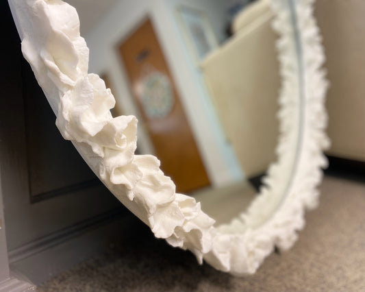 Williams Sonoma White Mirror w/ Oval Ruffle Frame