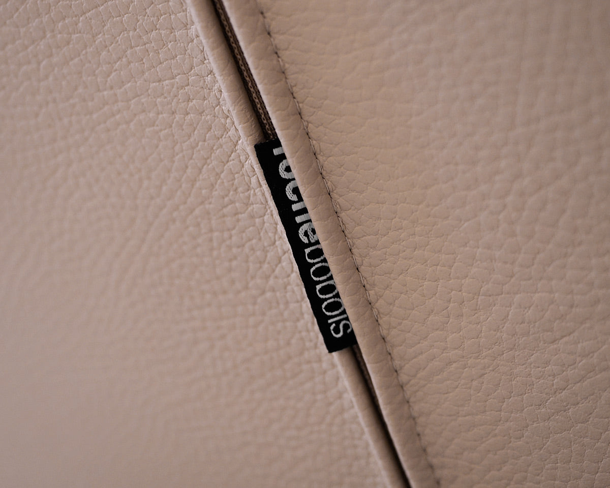 Roche Bobois Calibri Leather Chaise Lounge