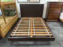 Pottery Barn 'Cayman' Platform Queen Bed