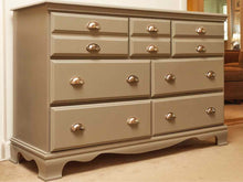 'Beach Pebble Gray' Finish 7 Drawer With Chrome Pulls Chest