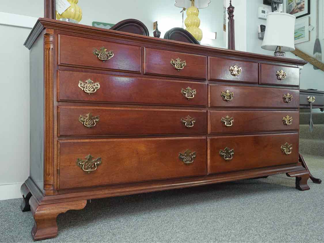 American Drew Mahogany 10 Drawer Triple  Dresser