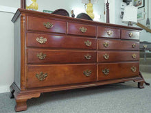 American Drew Mahogany 10 Drawer Triple  Dresser
