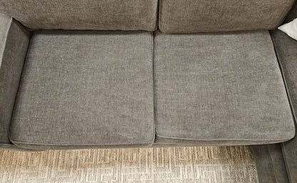 'Jolo' Sofa with Right-Arm-Facing Chaise