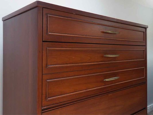 Dixie Walnut Mid Century 4 Drawer Chest
