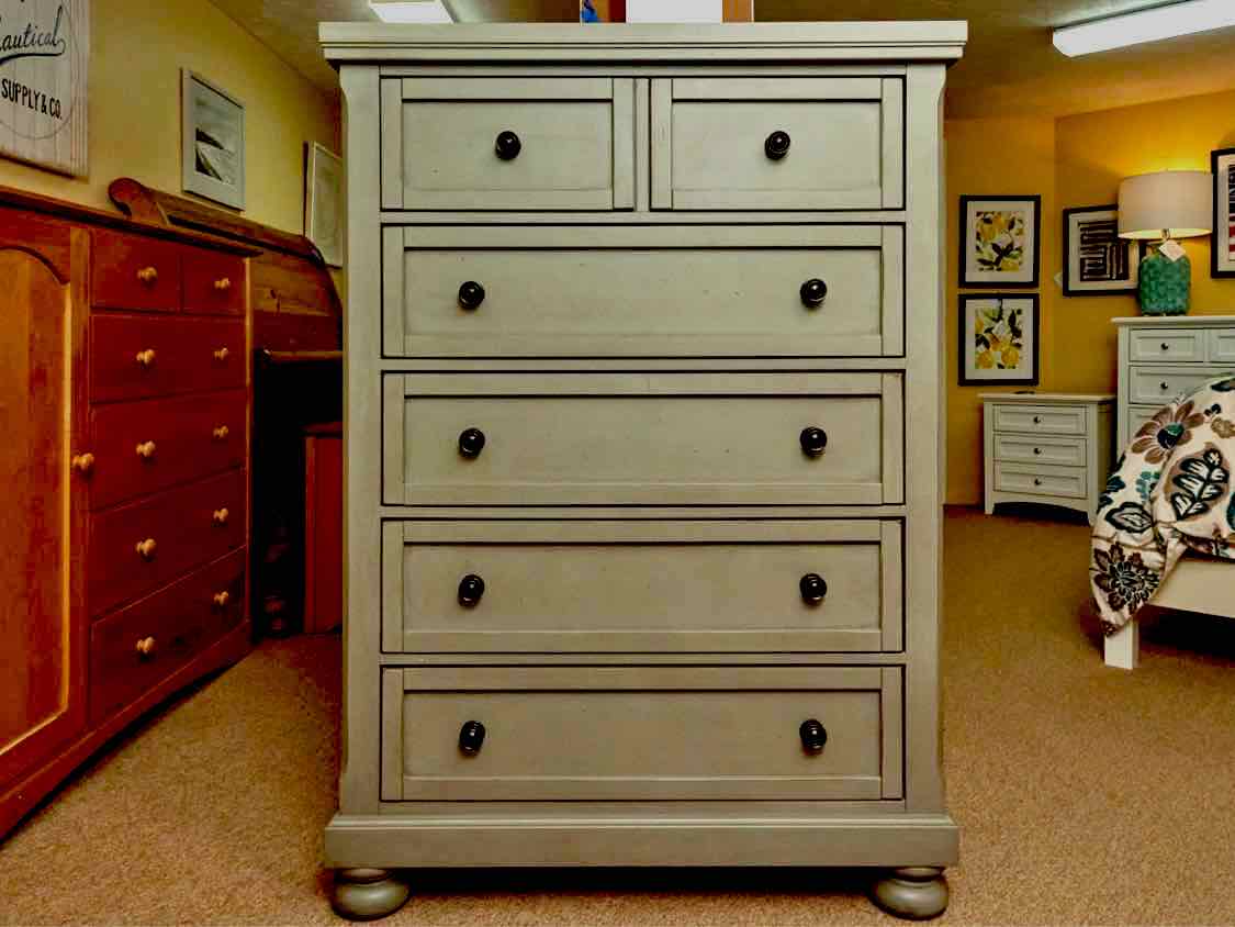 Vaughan Bassett Grey Green Finish  5 Drawer Chest