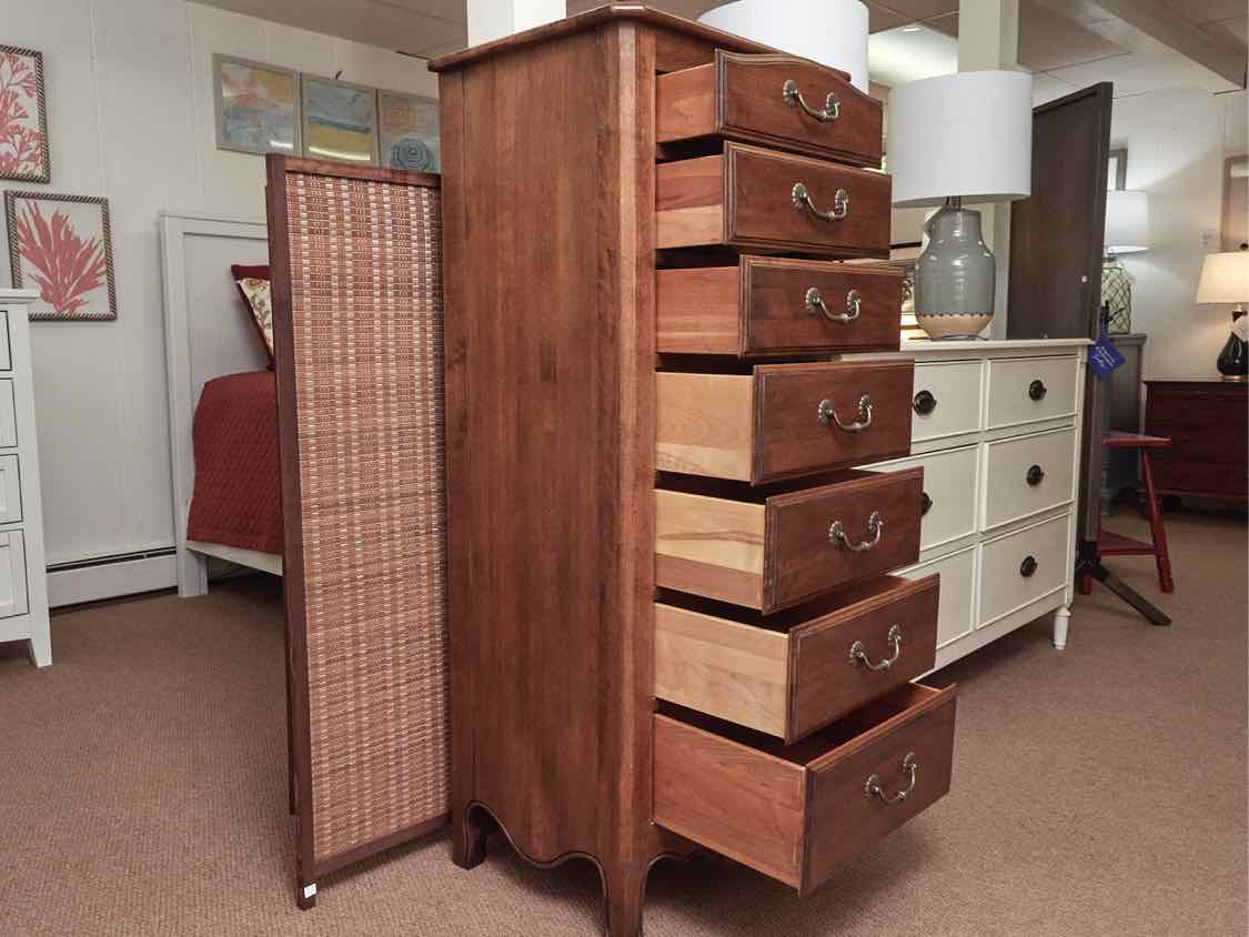 Ethan Allen French Country 7 Drawer Lingerie  Chest