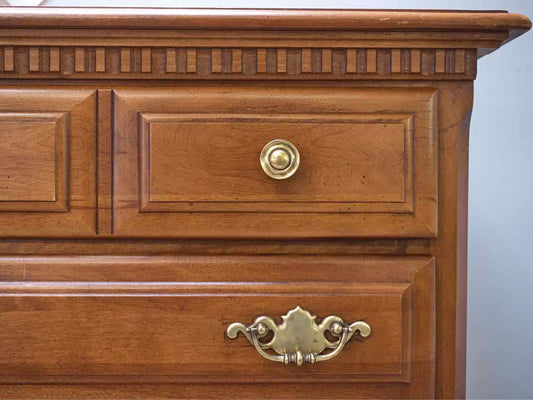 Bassett Maple 9 DrawerTriple  Dresser