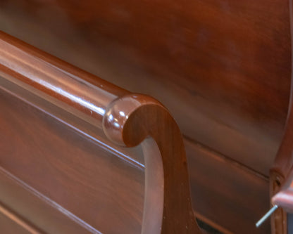 Stickley King Sleigh Bed in Mahogany with "Savannah" Finish