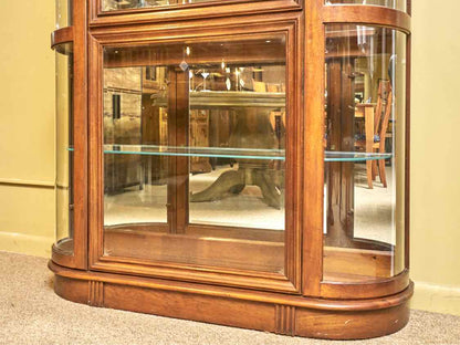 Pulaski Cherry 2 Curved Glass Side Doors 4 Glass Shelf  Display Cabinet