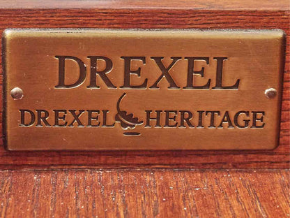 Drexel Heritage Mahogany 1 Drawer  Oval Cocktail Table