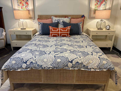 Four Hands 'Sydney' Queen Bed