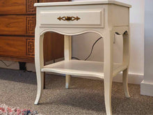 One Drawer Nightstand in Cream Finish
