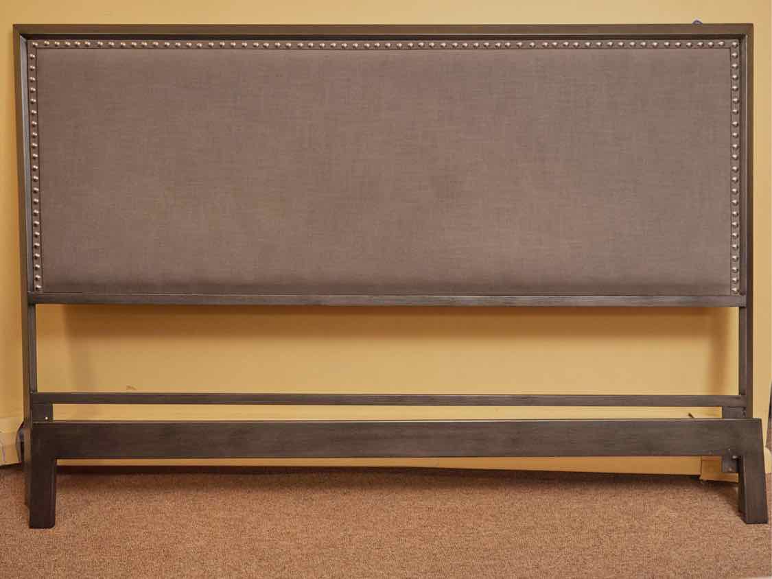 Leggett & Platts Metal Linen Upholstered Chrome Nailhead  King Bed
