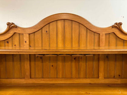 Stanley Pine Server w/ Hutch