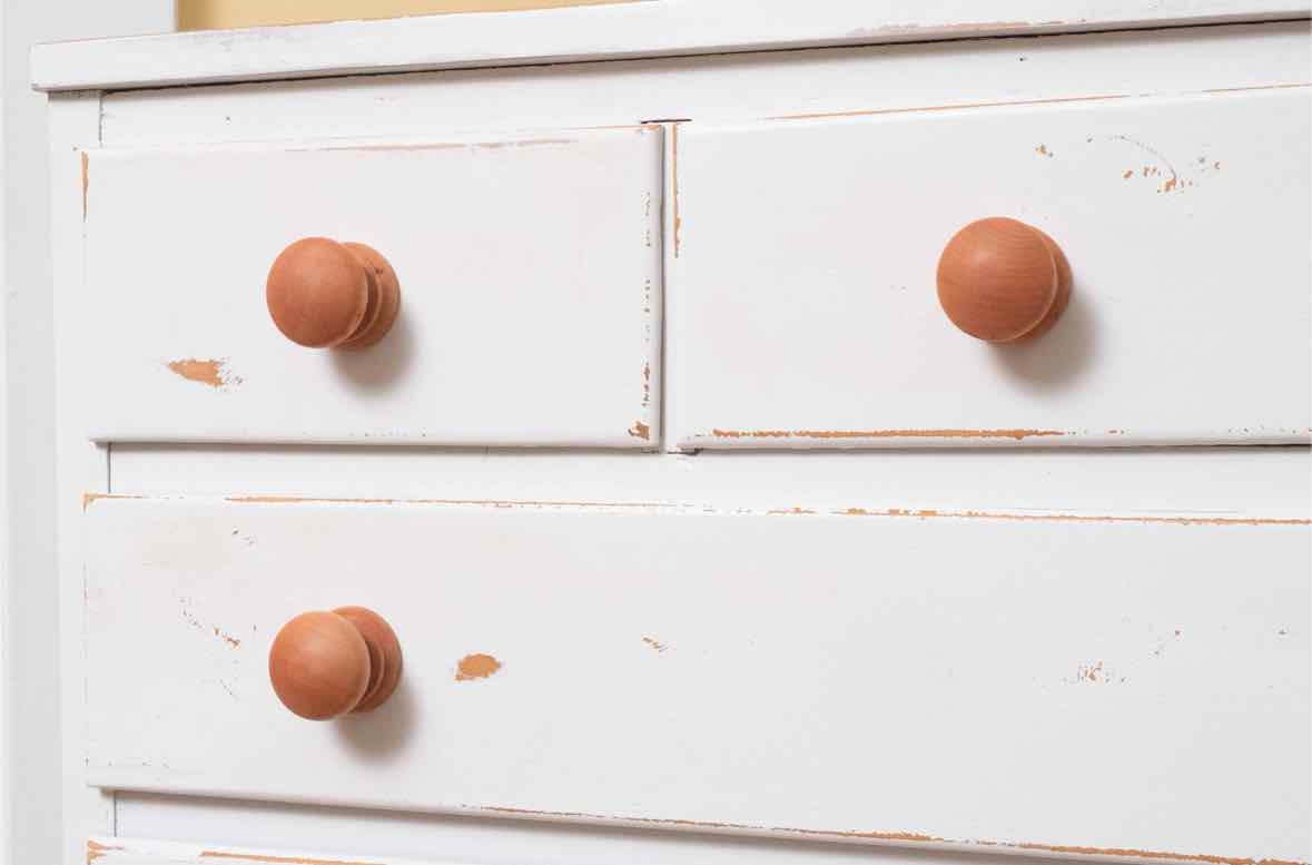 Distressed White Finish 8 Drawer Chest with Wooden Knobs
