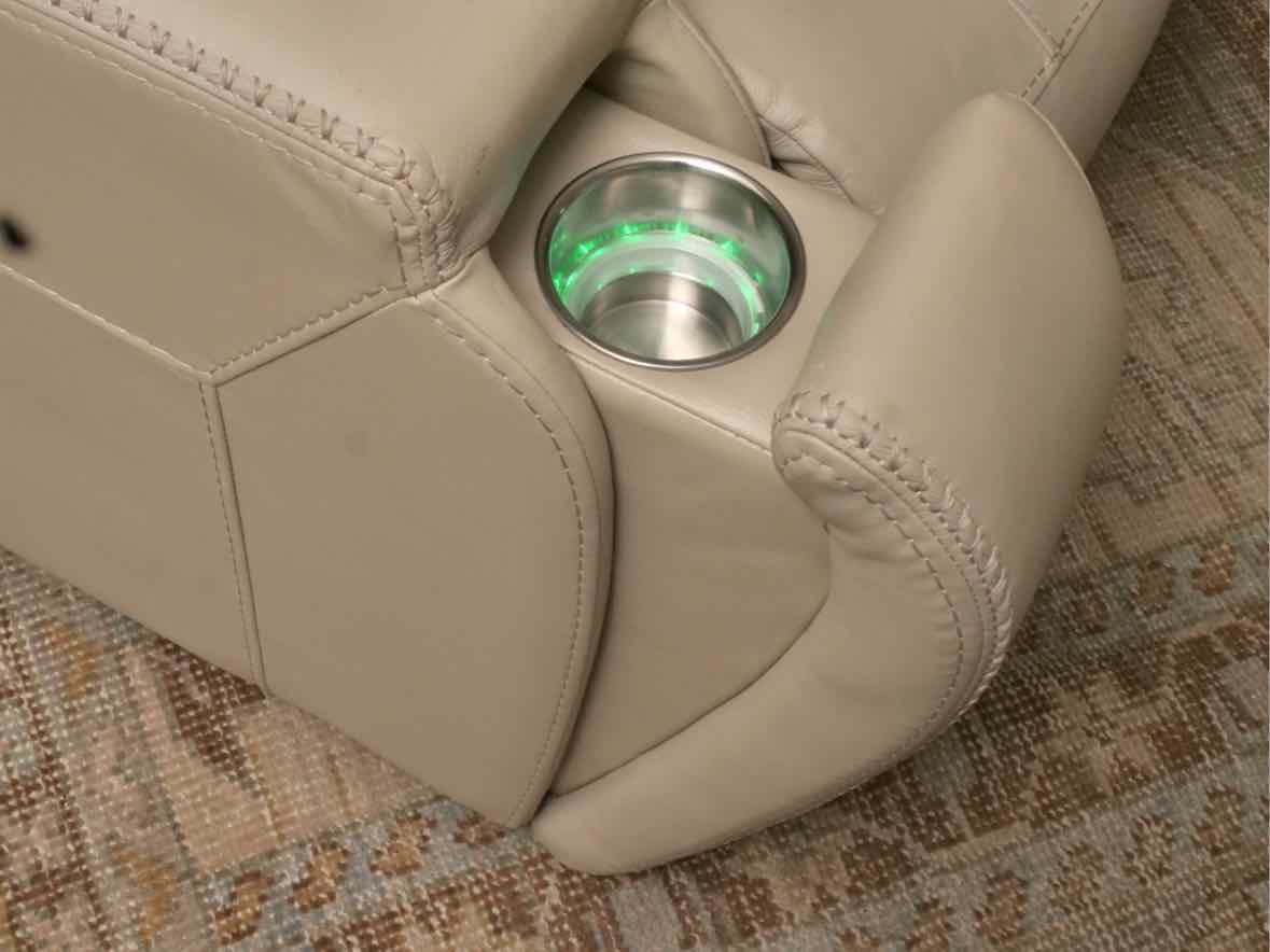 Motomotion Tan Leather Illuminated Cup Holders  Power Chair  Recliner