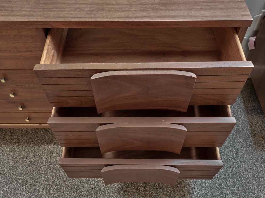 RWay Light Cherry MCM Nine Drawer Dresser