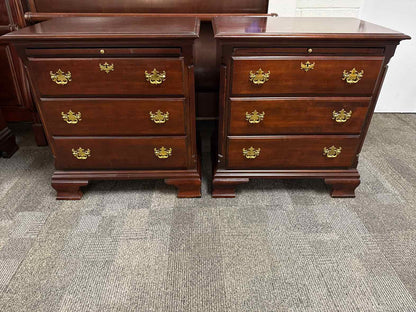 Kincaid Pair of Cherry Nightstands