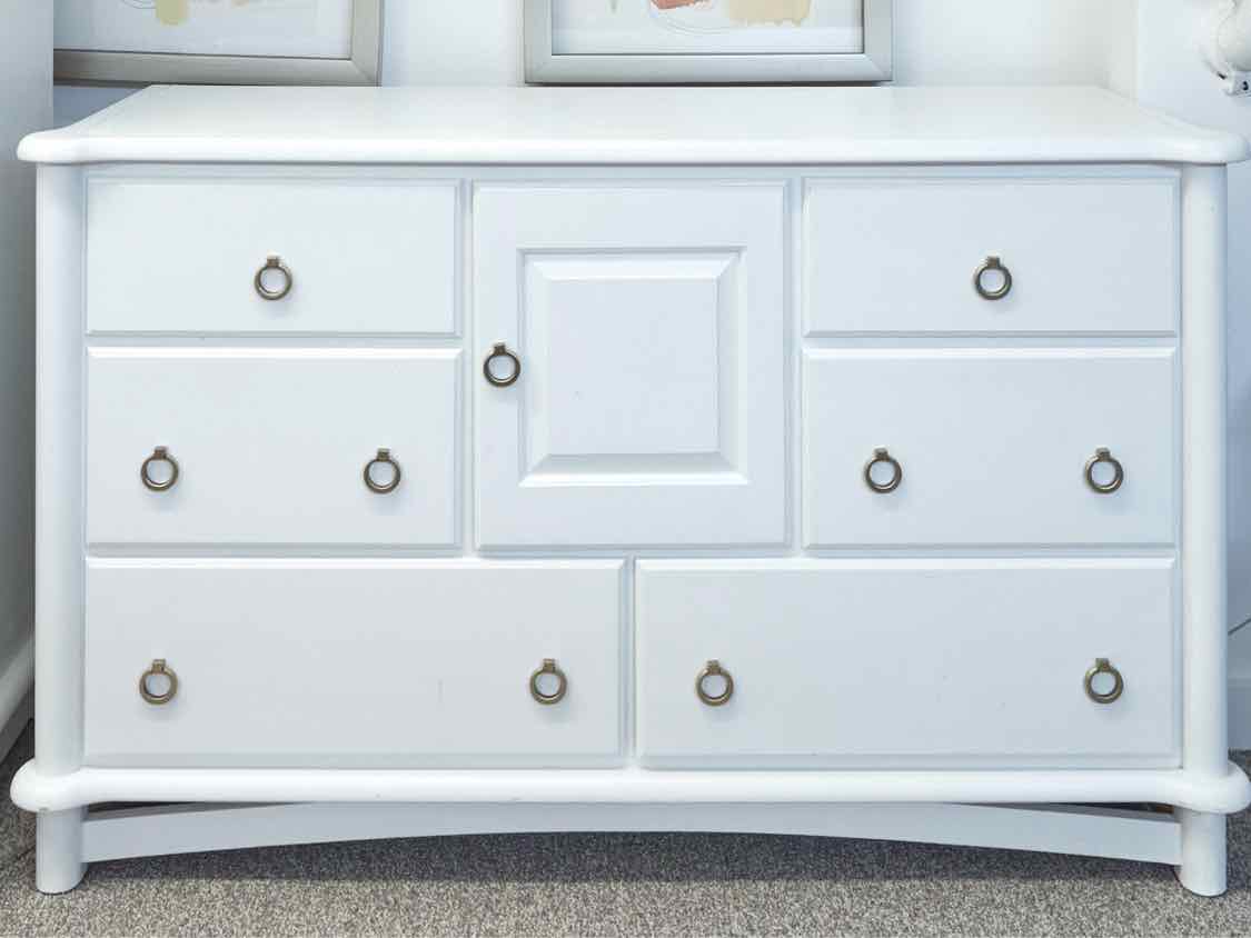Regazzi 6-Drawer Dresser in White