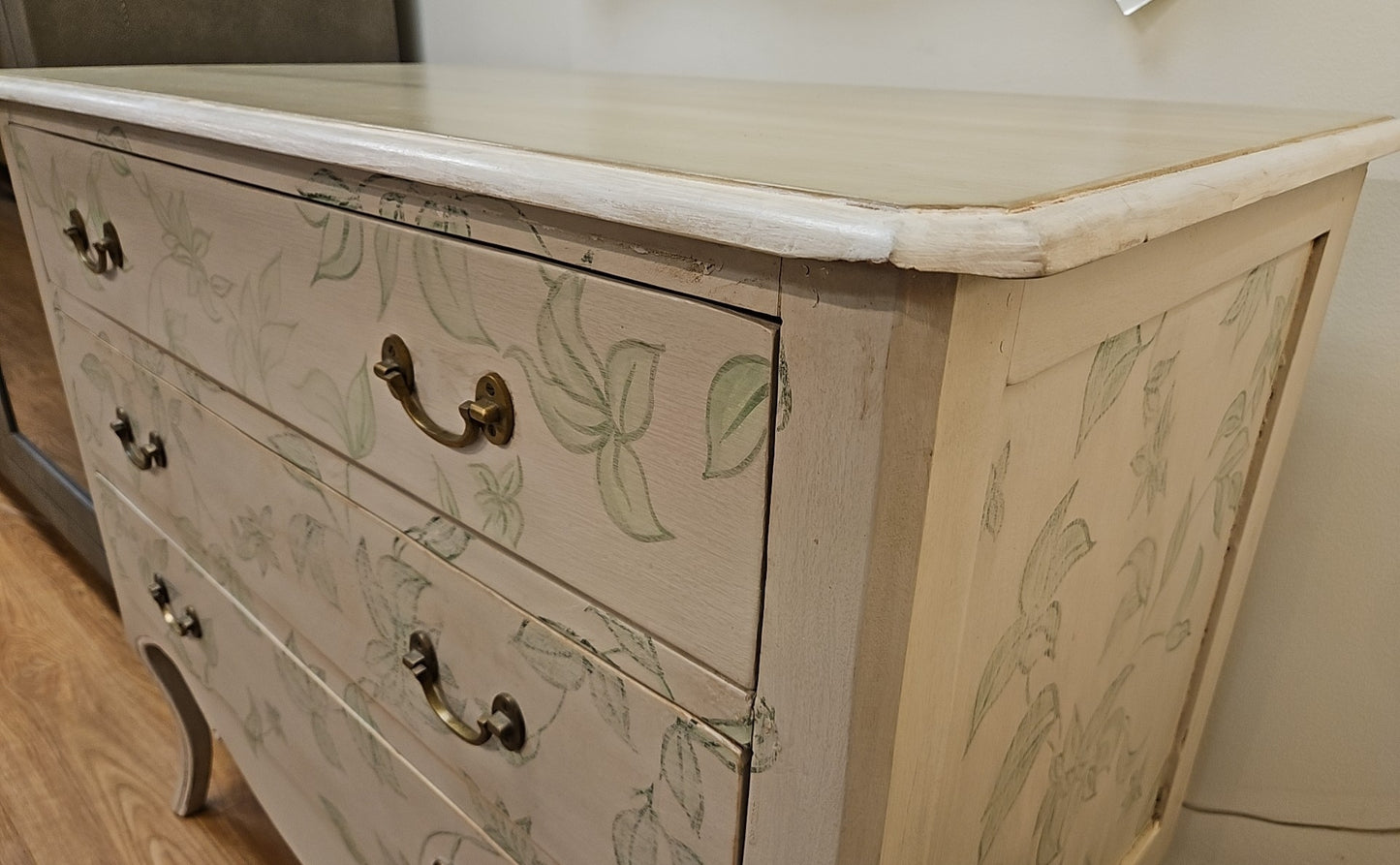 3-Drawer French Dresser