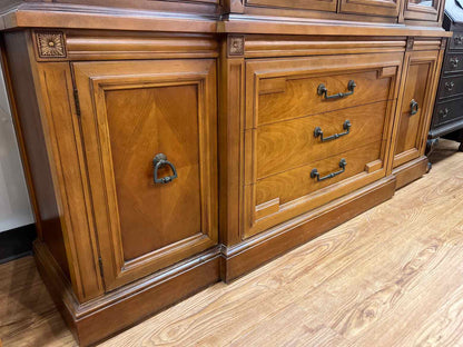 Thomasville Italian Provincial China Cabinet